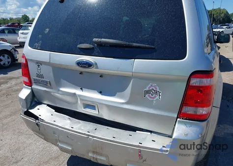 2011 Ford Escape Xlt Automatic z USA, uszkodzony, nr VIN 1FMCU9D75BKB62562